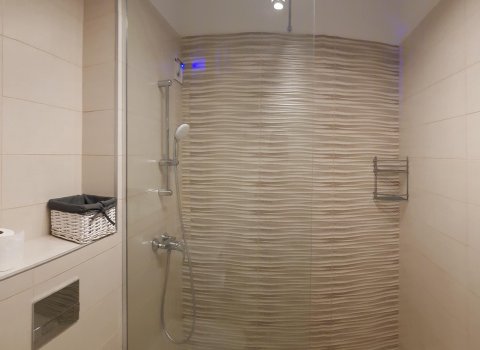 Apartament 2 camere maMaia Nord pe malul marii