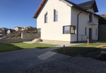 Casa Zona superba Geamana la 6 min de Pitesti